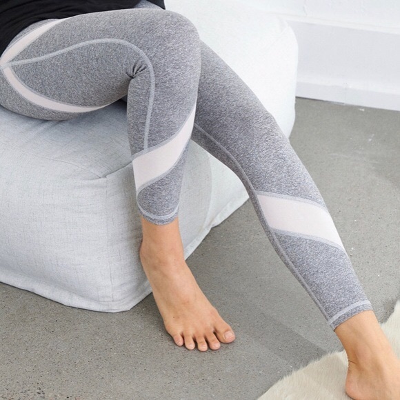 Aerie Chill Play Move 7/8 Grey Mesh Leggings